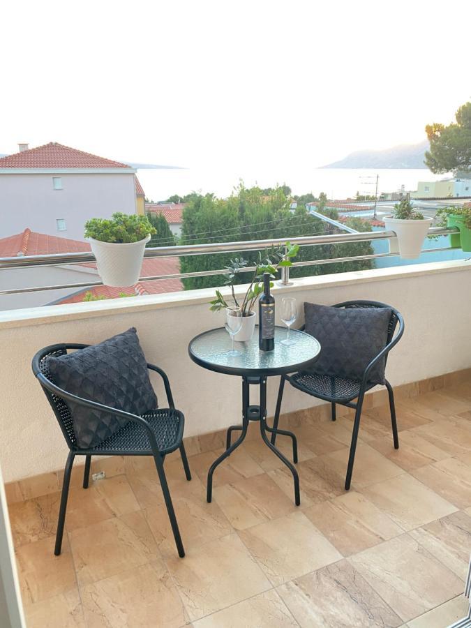 Apartment Lana Baška Voda Extérieur photo